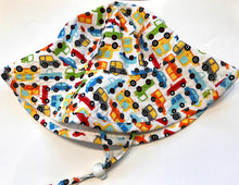 Load image into Gallery viewer, Puffin Gear - Sunbaby Hat - Cotton Prints / 12-24m
